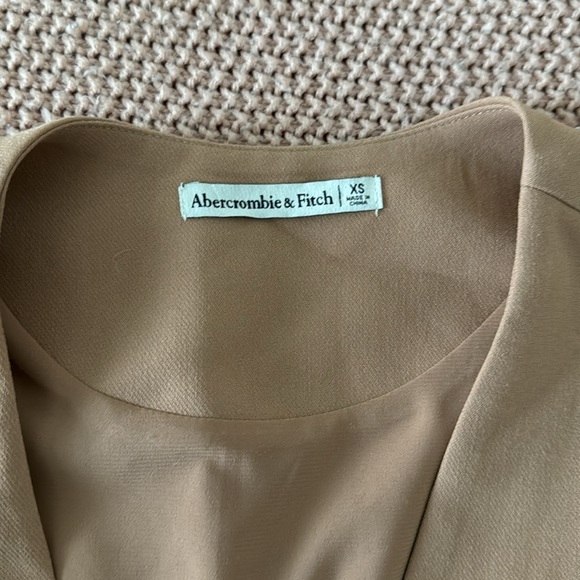 Abercrombie button up vest - Picture 3 of 4